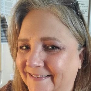 Meet your Posher, Rayne